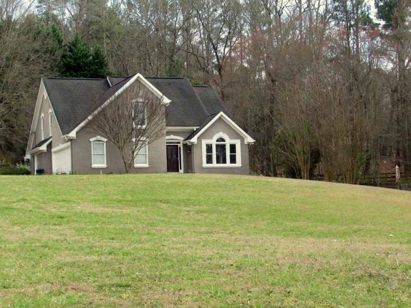 2000 Mountain Cove Court - Photo 1