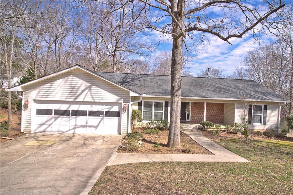3739 Corinth Drive - Photo 1