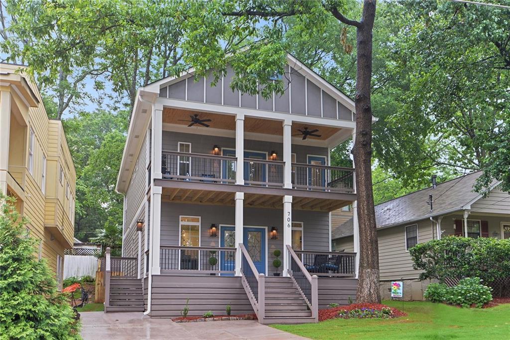 706 Grant Terrace - Photo 1
