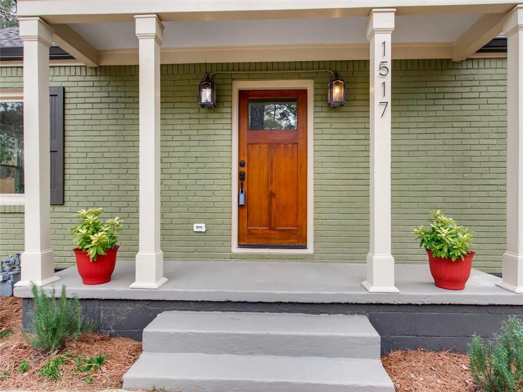1517 Deerwood Drive - Photo 1