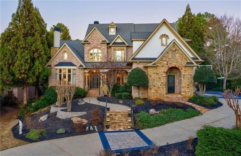 825 Golf View Court - Photo 1