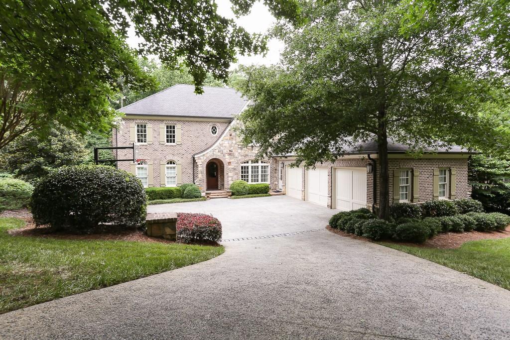 65 Devereaux Court - Photo 1