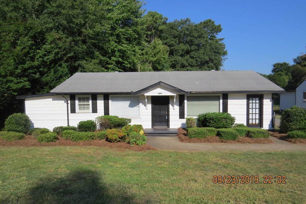 461 Crogan Street - Photo 1