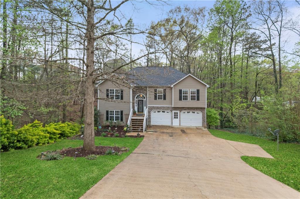 306 Queensbury Walk - Photo 1