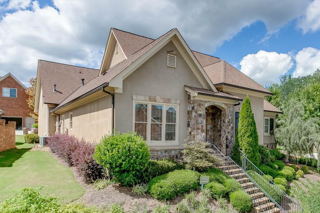 6004 Chickasaw Lane - Photo 1