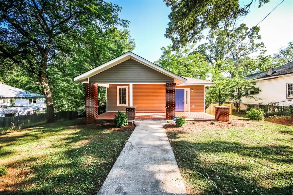204 Rhodesia Avenue - Photo 1