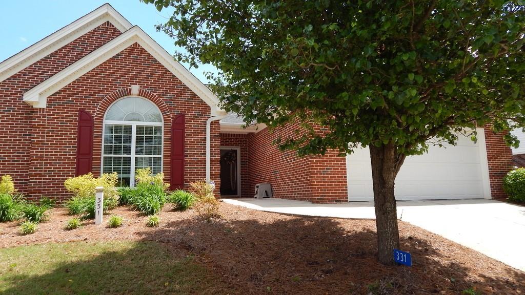 331 Crossroads Drive - Photo 1