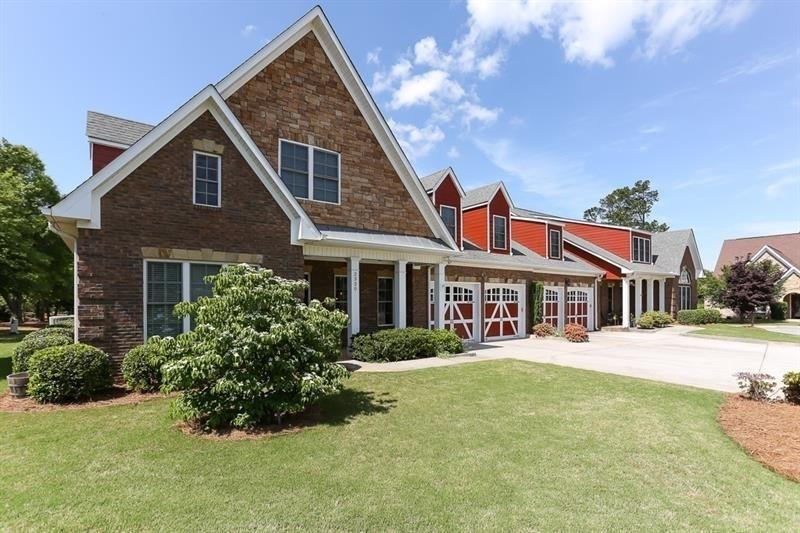 2320 Sandy Oaks Drive - Photo 1