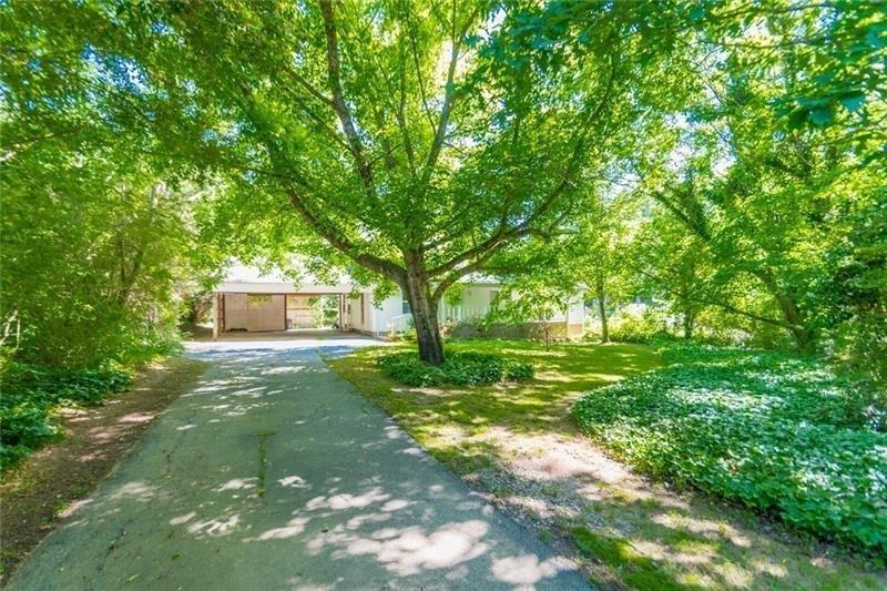 119 Lords Way - Photo 1