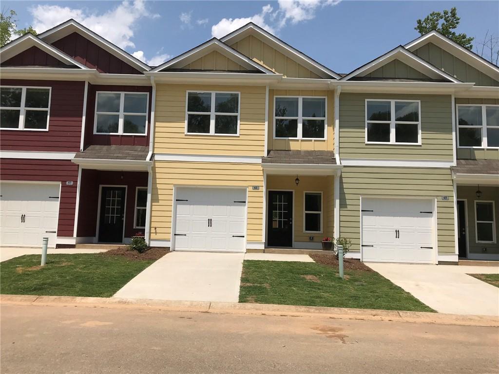 61 Towne Club Drive - Photo 1