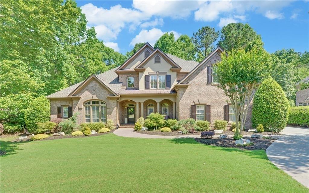 551 Brendlynn Court - Photo 1