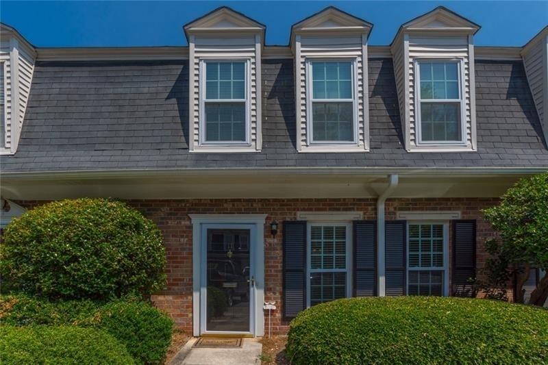 11 Bassett Hall Place - Photo 1