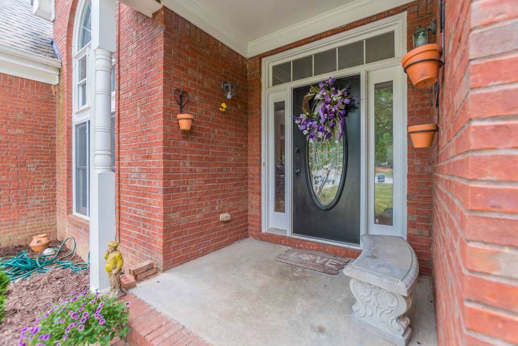 1588 Vinings Court - Photo 1