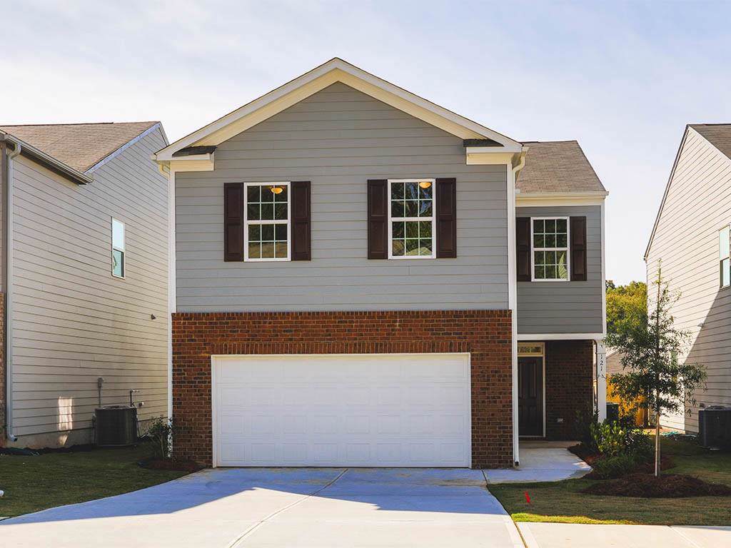 121 Ivey Hollow Circle - Photo 1