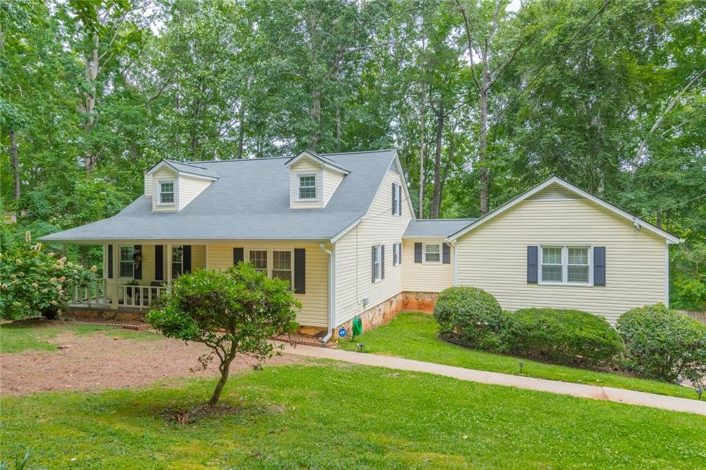 1316 Larkview Drive - Photo 1