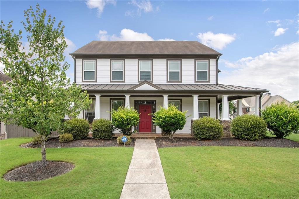 1423 Kilchis Falls Way - Photo 1
