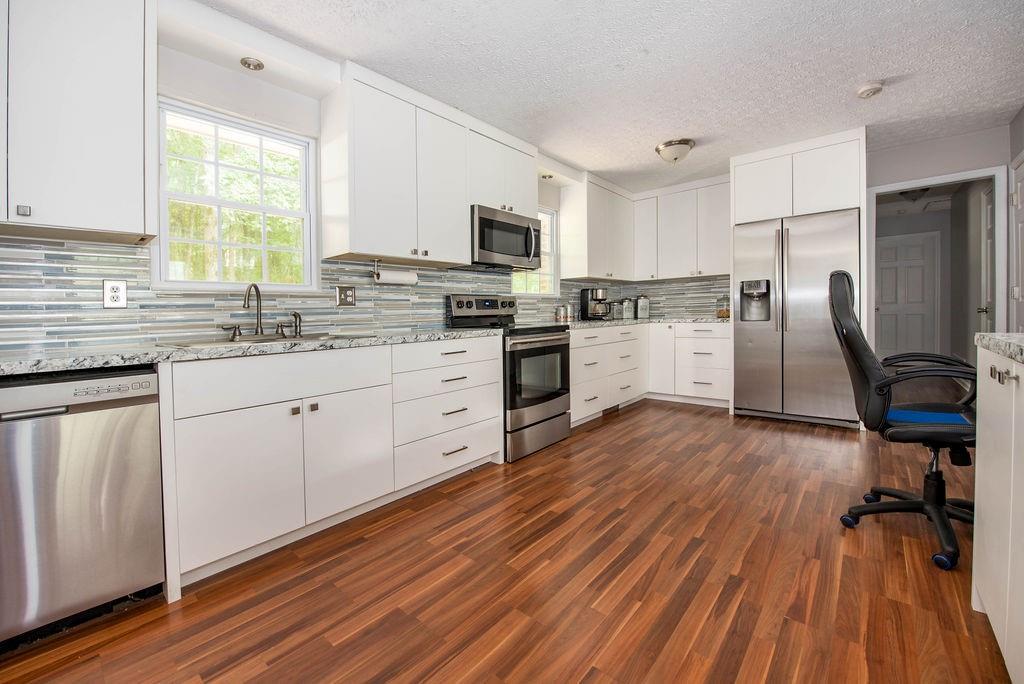516 Finch Court - Photo 1