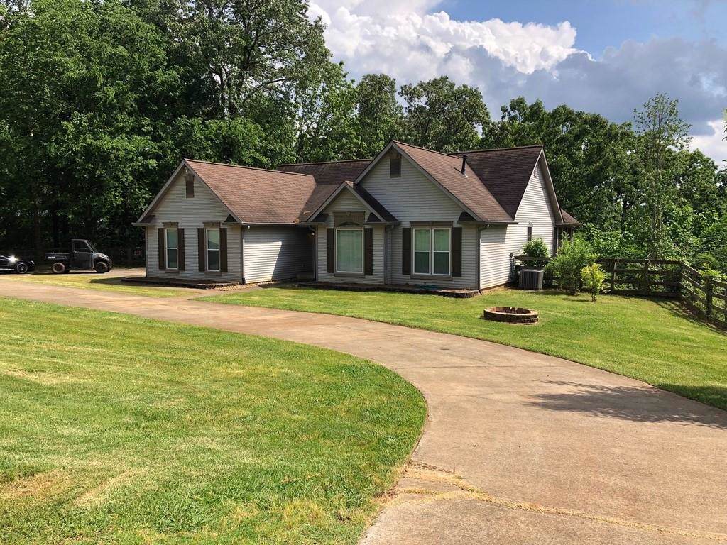 8 Colonial Club Drive - Photo 1
