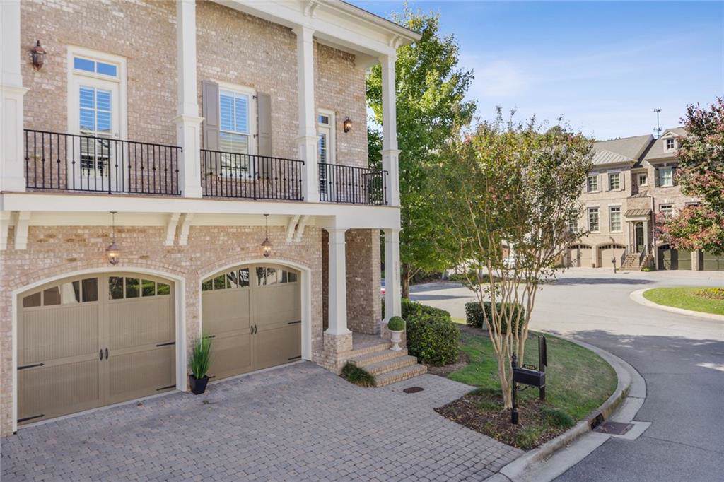 9008 Riverbend Manor - Photo 1