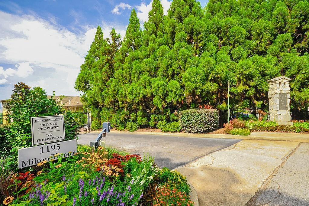 1195 Milton Terrace - Photo 1