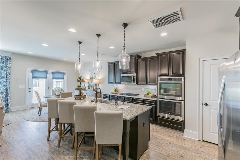430 Broadmoor Drive - Photo 1