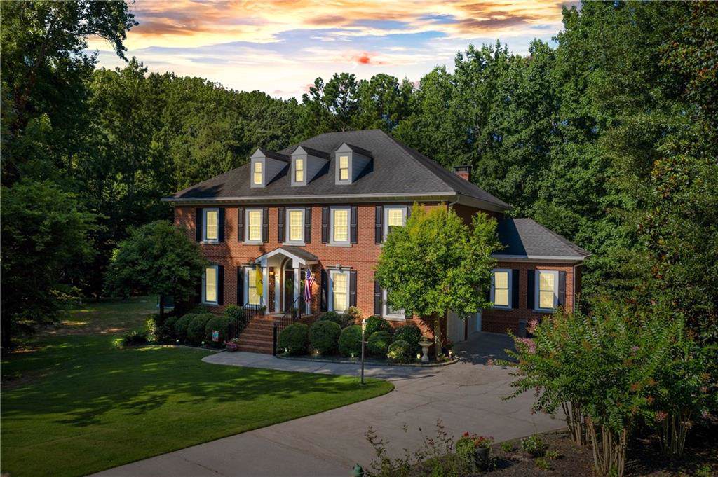 24 Pembroke Lane - Photo 1