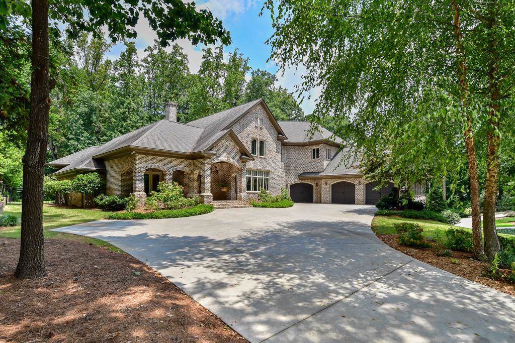 812 Loridans Drive - Photo 1