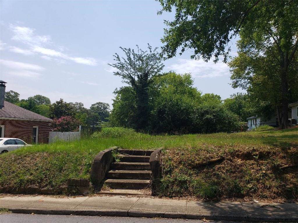 440 Lawrence Street - Photo 1