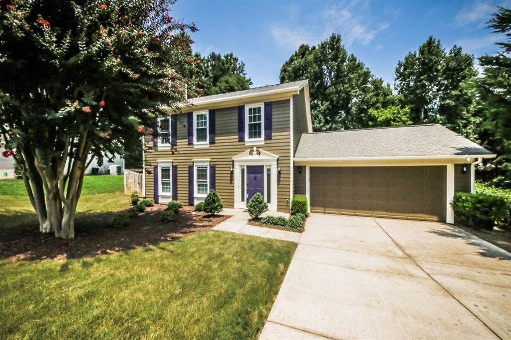 225 Scotch Pine Court - Photo 1