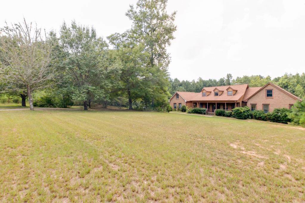 670 Mill Pond Road - Photo 1