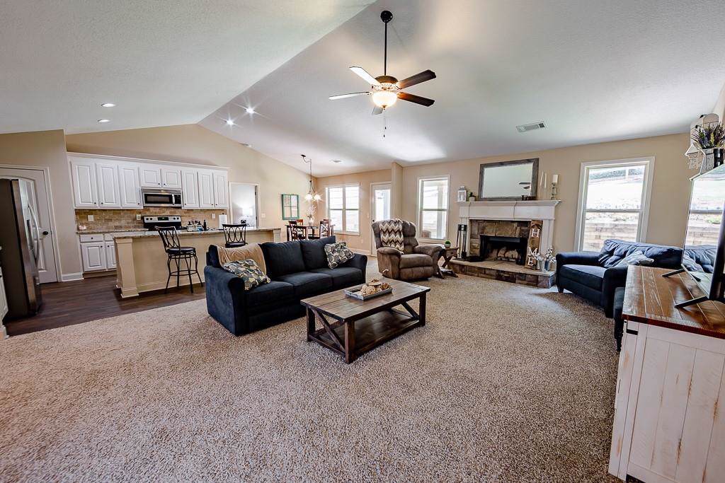 832 Rouse Circle - Photo 1