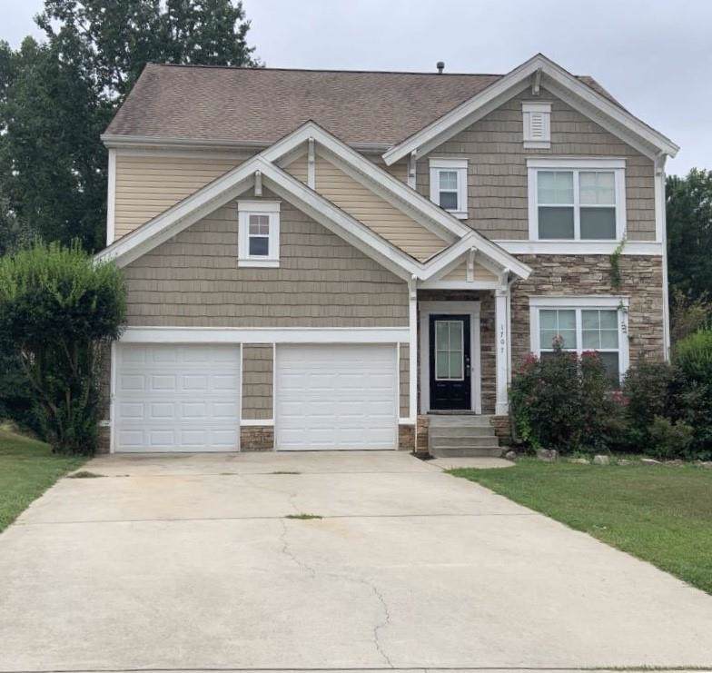 1707 Chinaberry Court - Photo 1