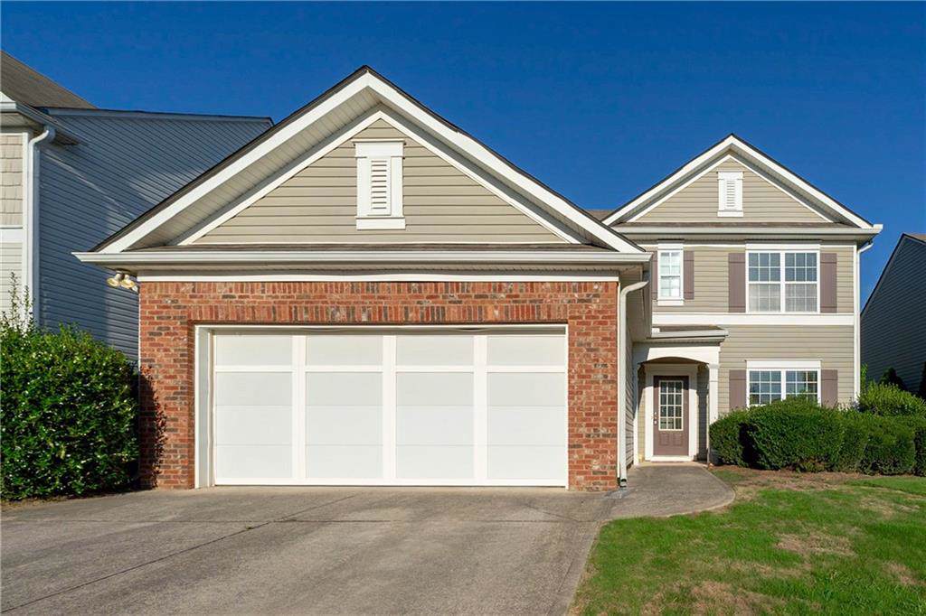 305 Woodland Pass - Photo 1