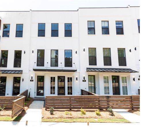 1823 La Dawn Lane - Photo 1
