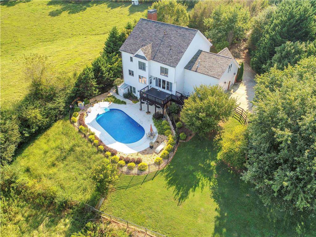 5240 Howard Road - Photo 1