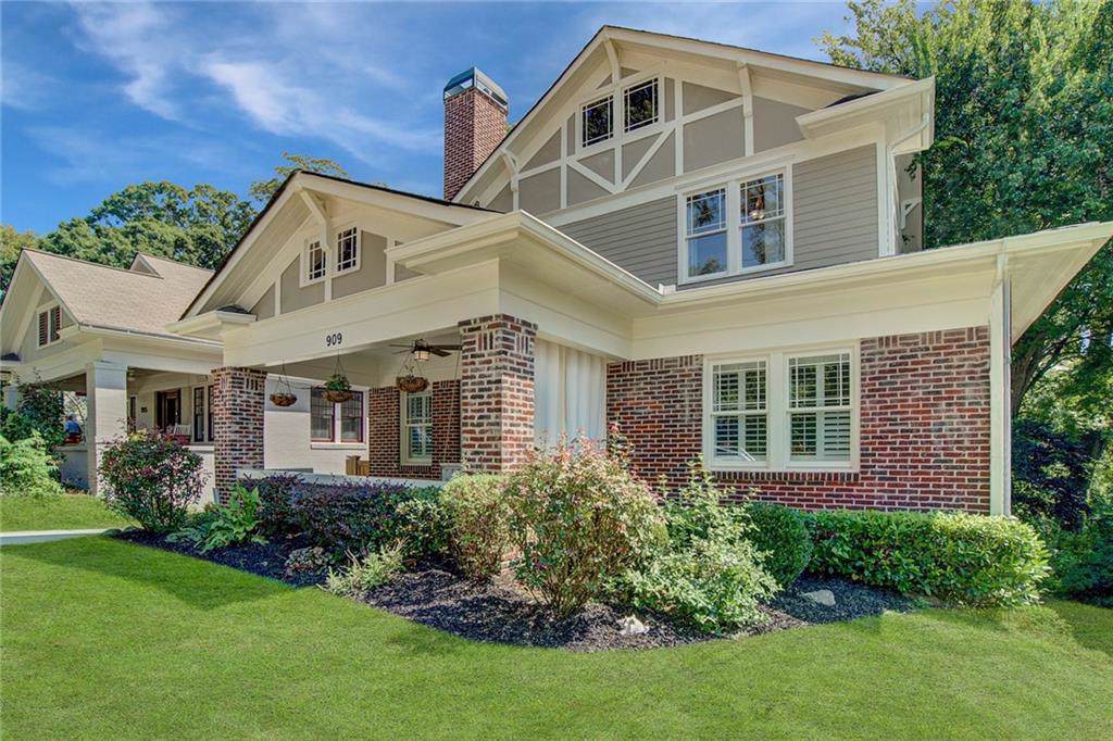 909 Drewry Street - Photo 1