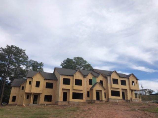 973 Shy Lane - Photo 1