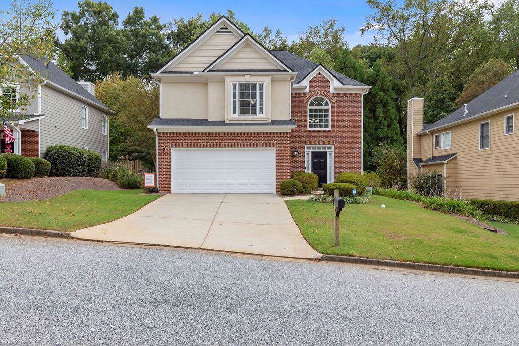 1112 Glenrose Drive - Photo 1