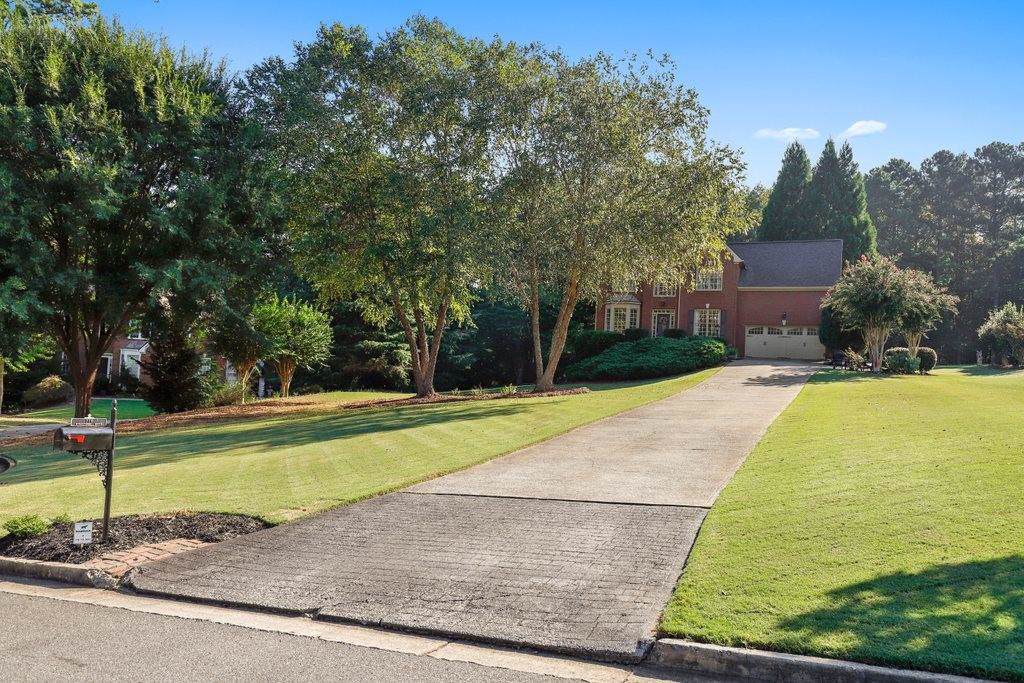 775 Stratforde Drive - Photo 1