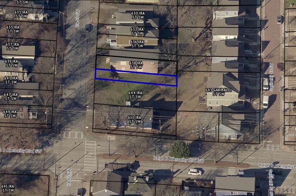642 Ira Street - Photo 1