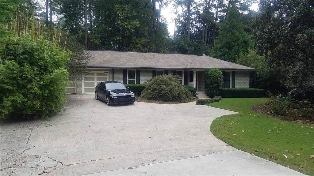 540 Windsor Parkway - Photo 1