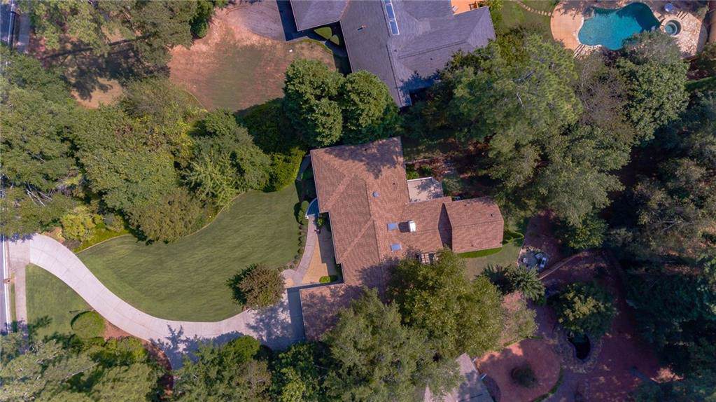84 Mount Paran Road - Photo 1