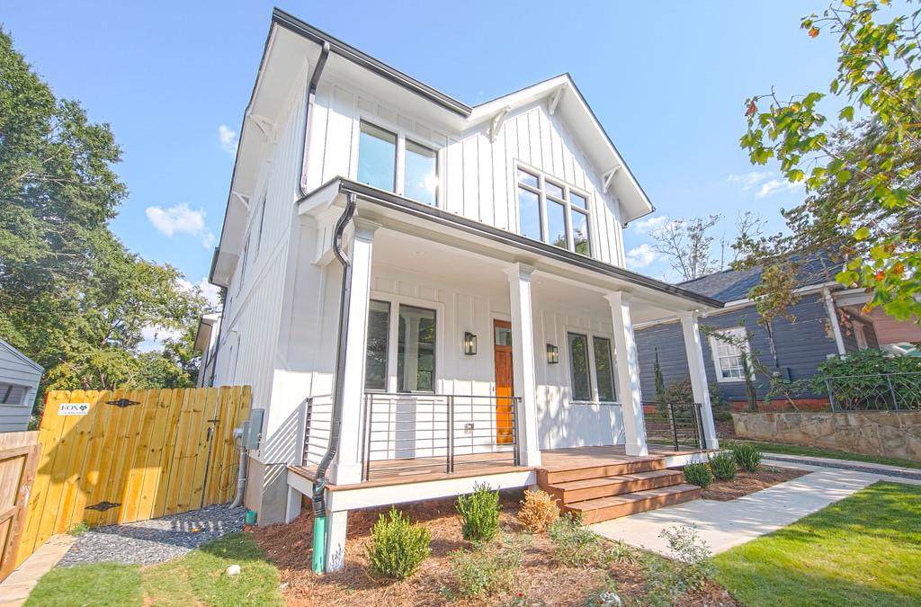 72 Walthall Street - Photo 1