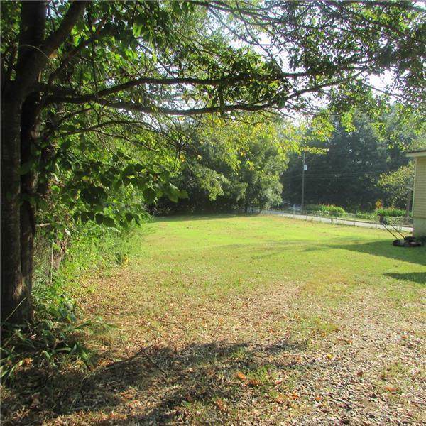 7100 Reinhardt College Parkway - Photo 1