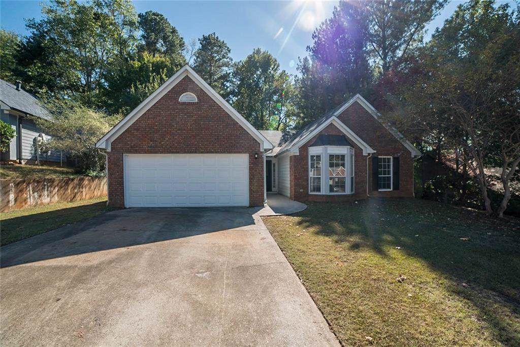 615 Paris Drive - Photo 1
