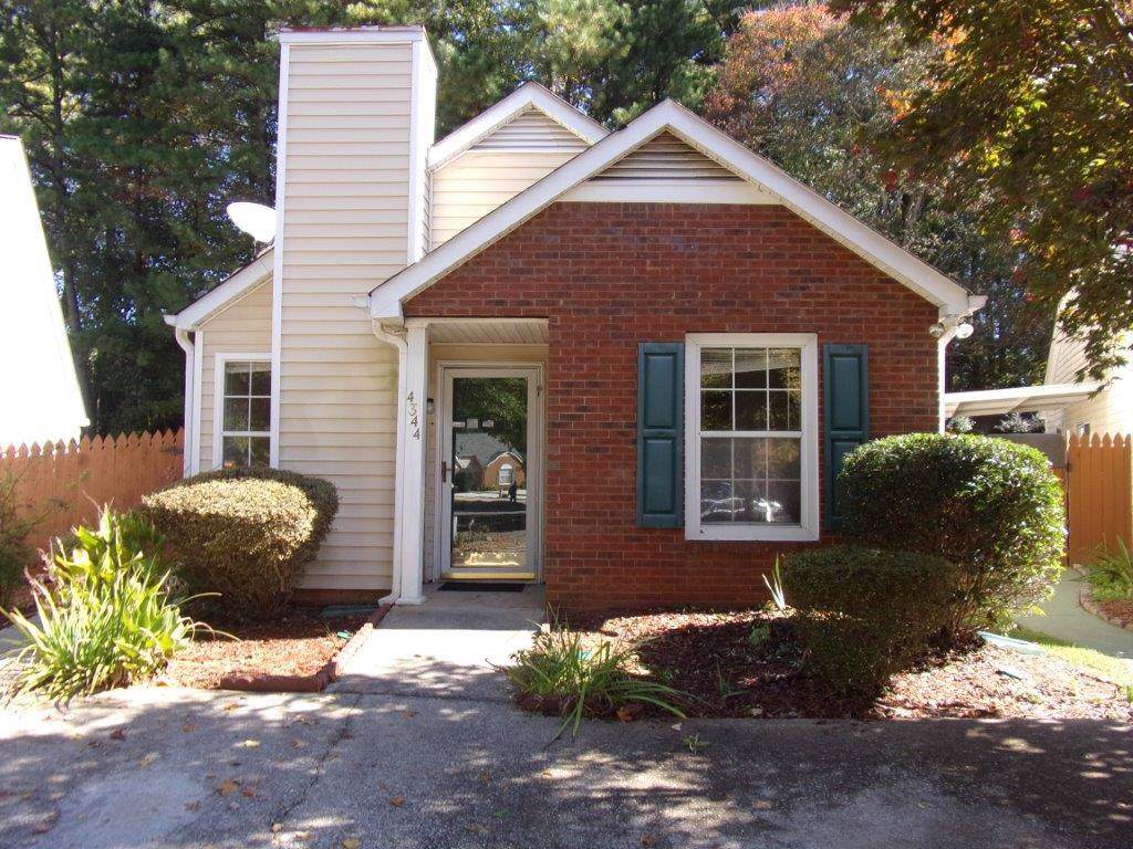 4344 Chaucer Place - Photo 1