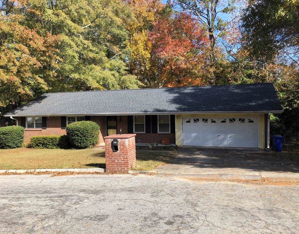 749 Pine Street - Photo 1