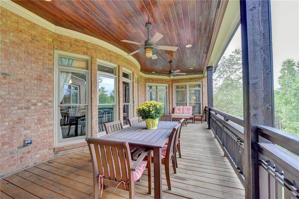 5643 Brendlynn Drive - Photo 1