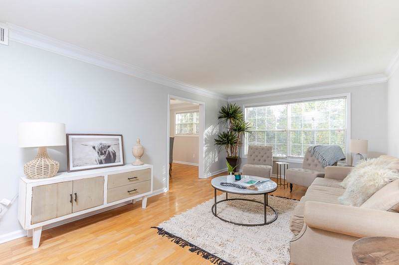 311 Peachtree Hills Avenue - Photo 1