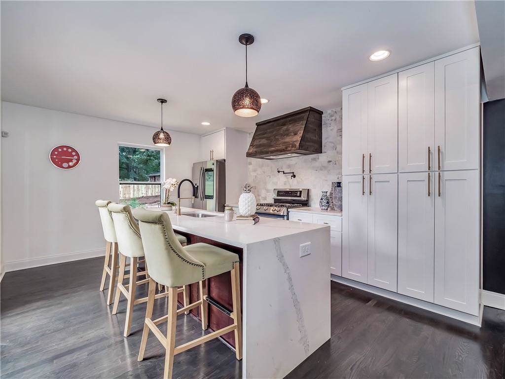 2591 Yale Terrace - Photo 1